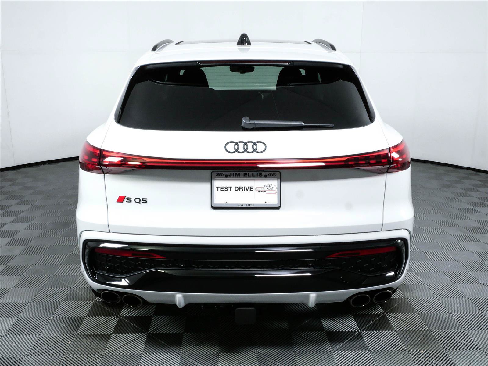 New 2026 Audi SQ5 Prestige AWD/4WD image 30