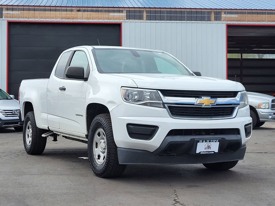 Used 2018 Chevrolet Colorado W/T AWD/4WD image 7
