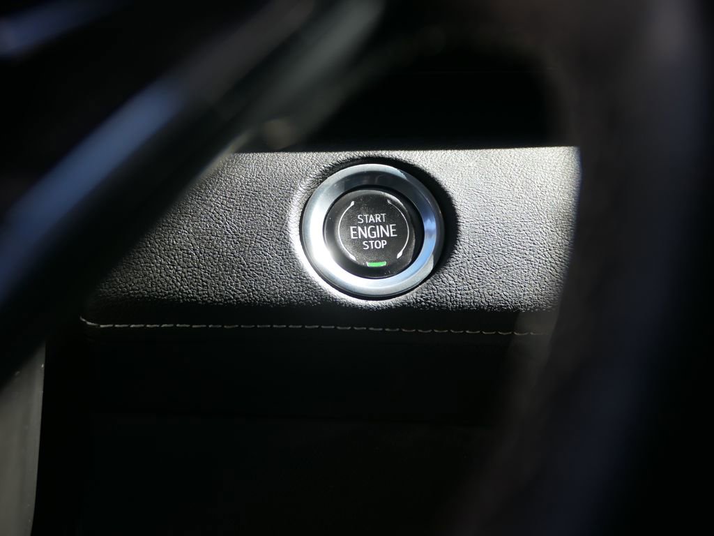 Used 2023 Cadillac Escalade Sport image 14