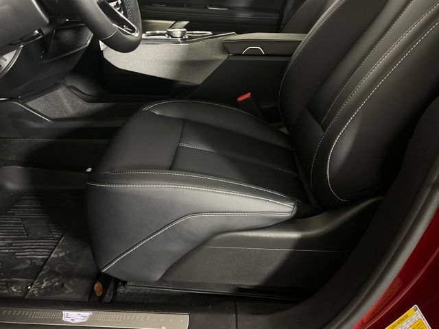 New 2026 Cadillac Optiq Luxury 1 w/ LPO, Floor Liner Package AWD/4WD image 26