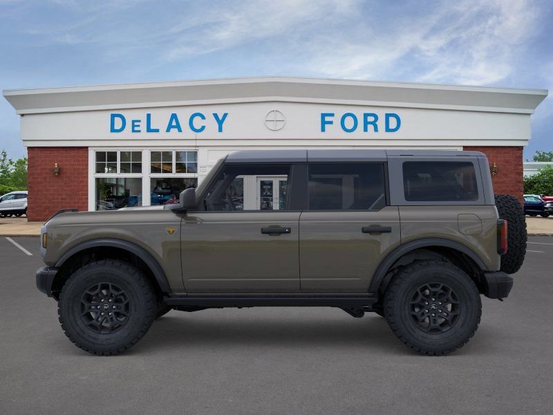New 2026 Ford Bronco Badlands image 3