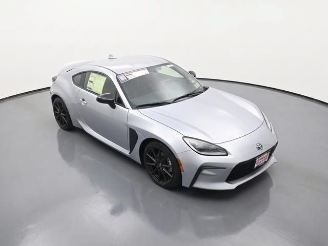 New 2025 Toyota GR86 Premium RWD image 15
