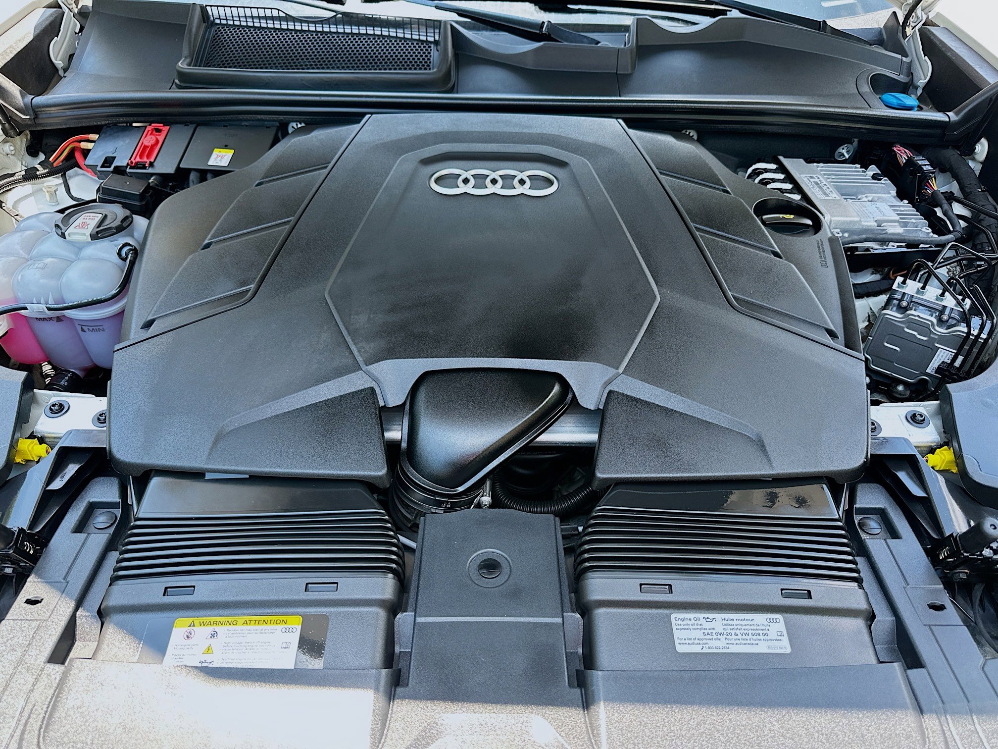 Used 2023 Audi Q8 Premium Plus w/ Premium Plus Package AWD/4WD image 34