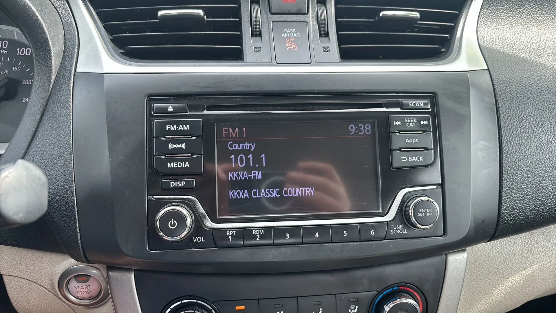 Used 2015 Nissan Sentra SV image 44