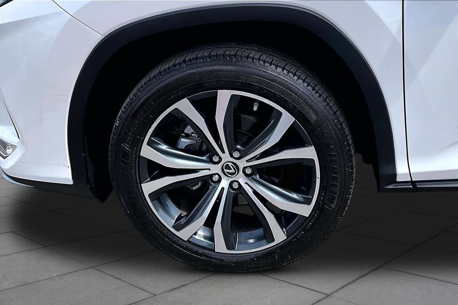 Used 2022 Lexus RX 350 FWD w/ Premium Package image 11