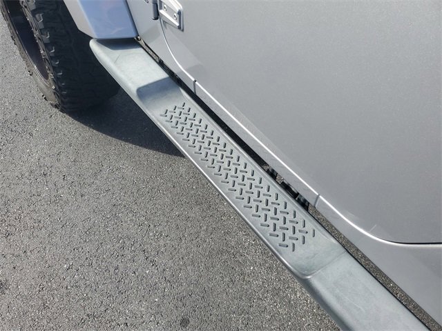 Used 2014 Jeep Wrangler Unlimited Sahara w/ Max Tow Package image 9