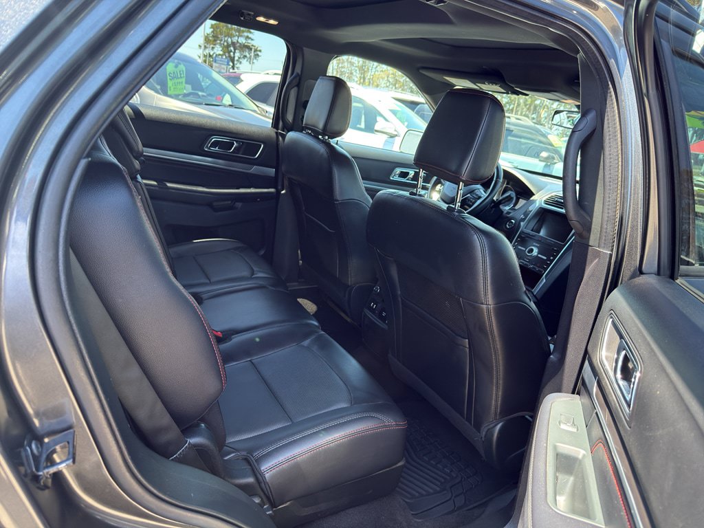 Used 2019 Ford Explorer Sport w/ Equipment Group 401A AWD/4WD image 19