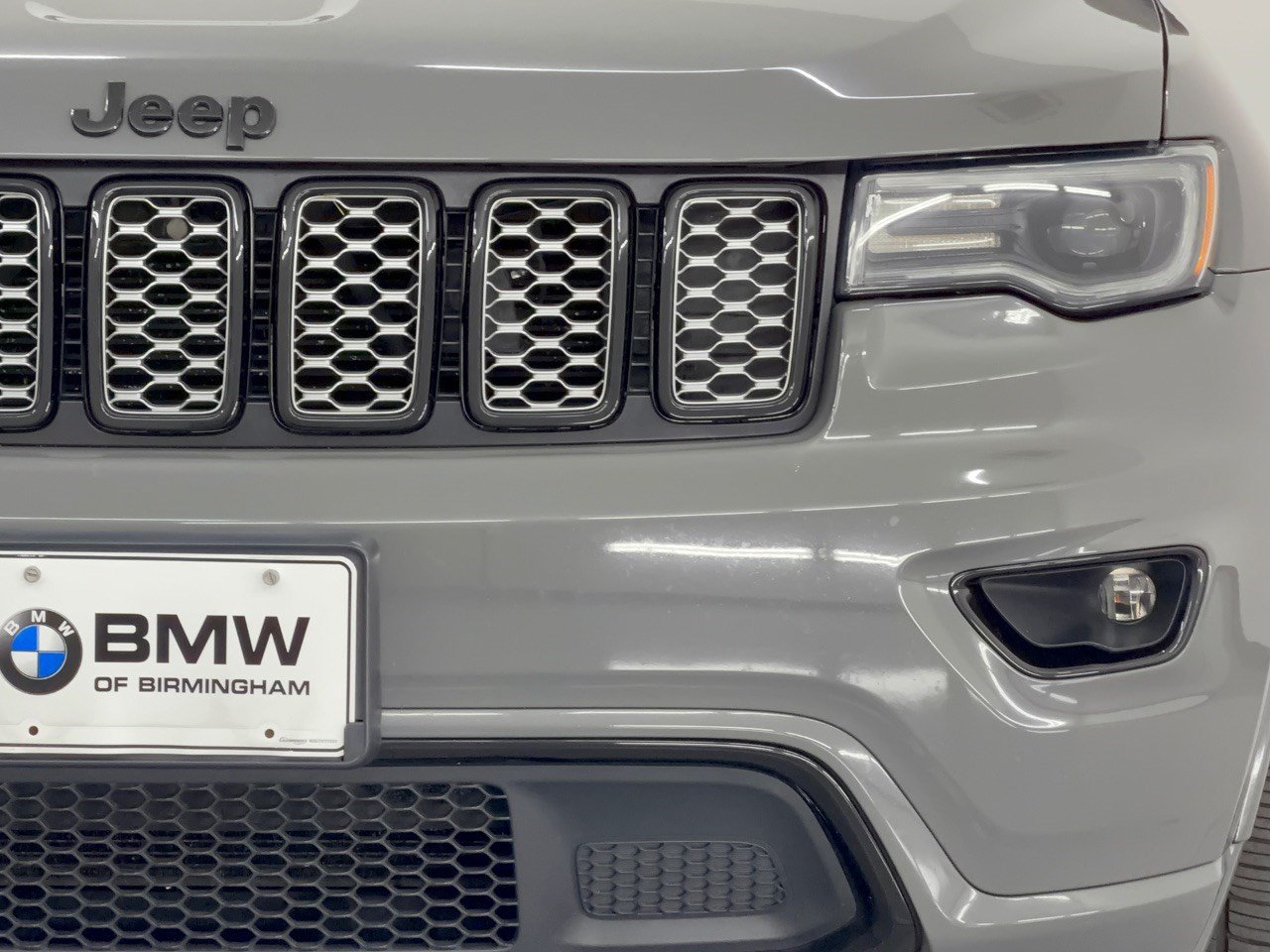 Used 2020 Jeep Grand Cherokee Altitude AWD/4WD image 12