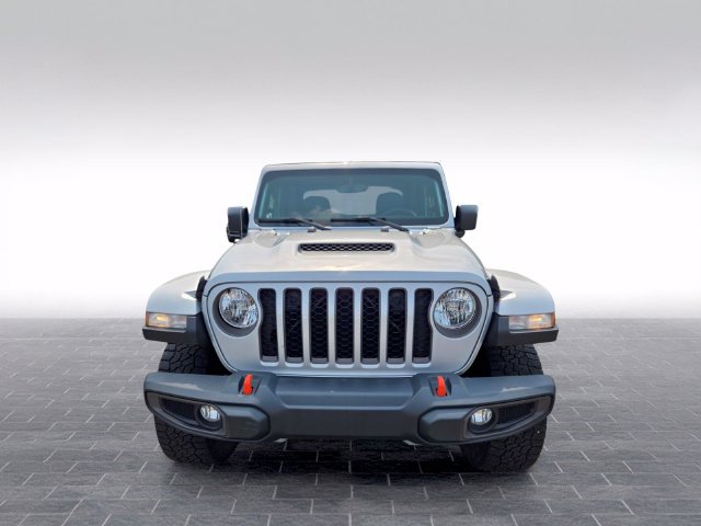Used 2023 Jeep Gladiator Mojave w/ Cold Weather Group AWD/4WD image 2