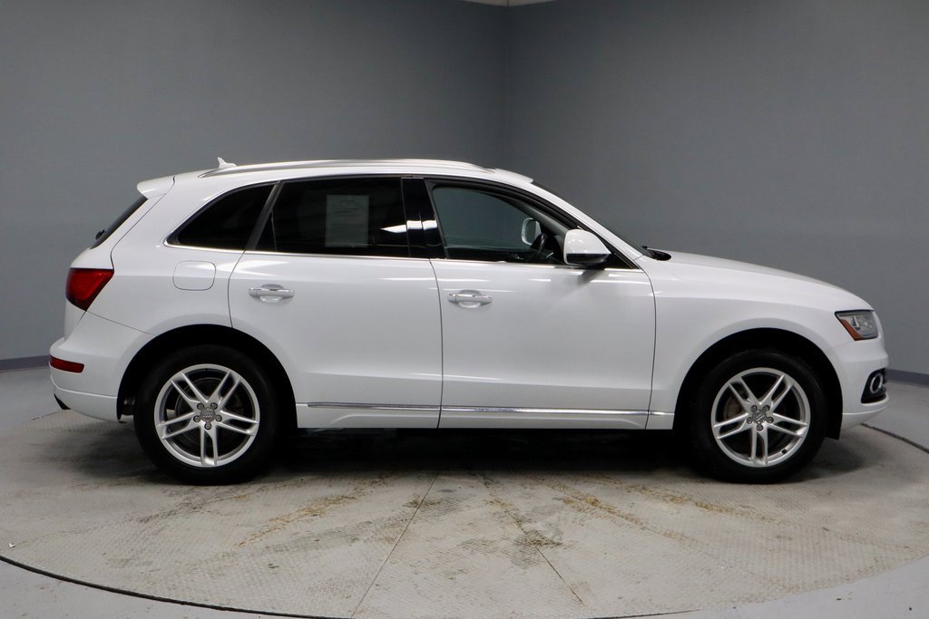 Used 2017 Audi Q5 2.0T Premium image 7