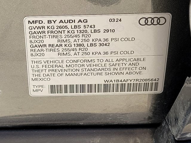 Used 2024 Audi SQ5 Premium Plus w/ Premium Plus Package image 18