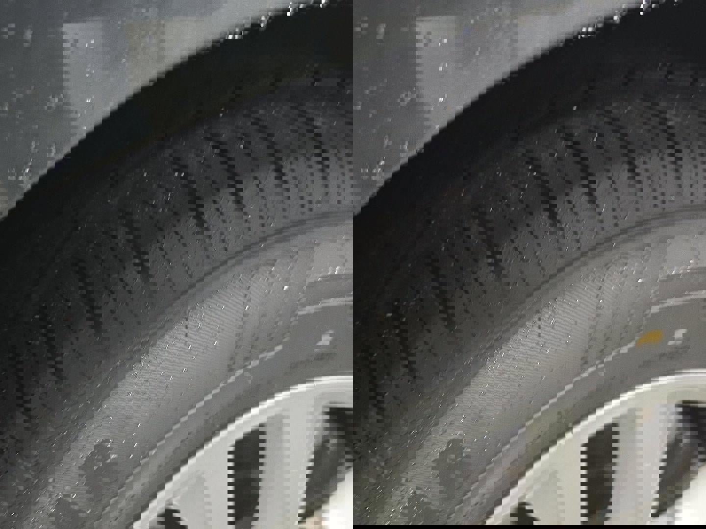 Used 2018 Chevrolet Malibu LT image 17