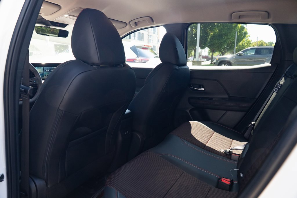 New 2025 Nissan Kicks SR w/ Interior Electronics Package image 20