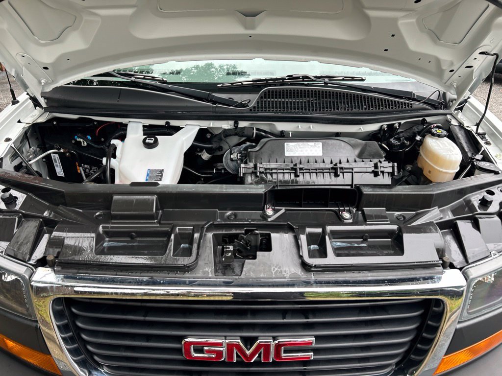 Used 2024 GMC Savana 2500 w/ Driver Convenience Package RWD image 12