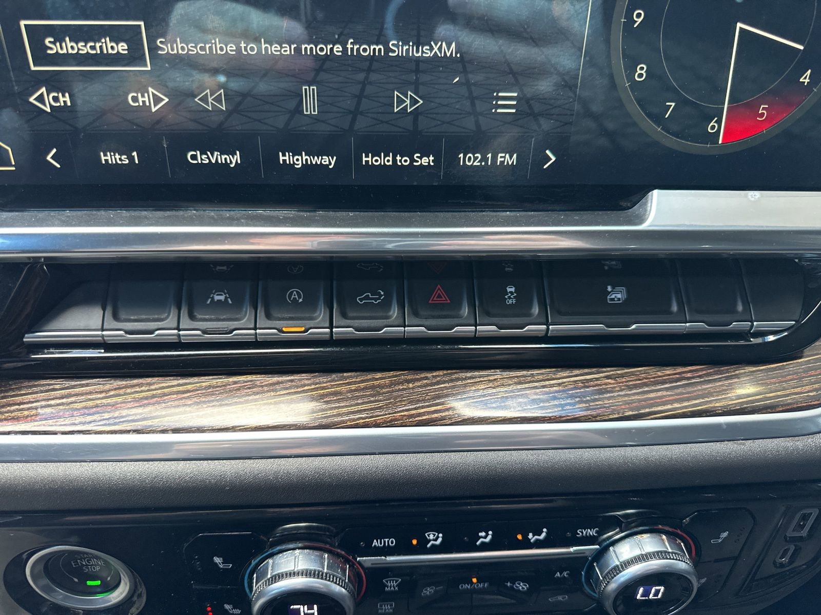 Used 2022 GMC Sierra 1500 SLE image 24