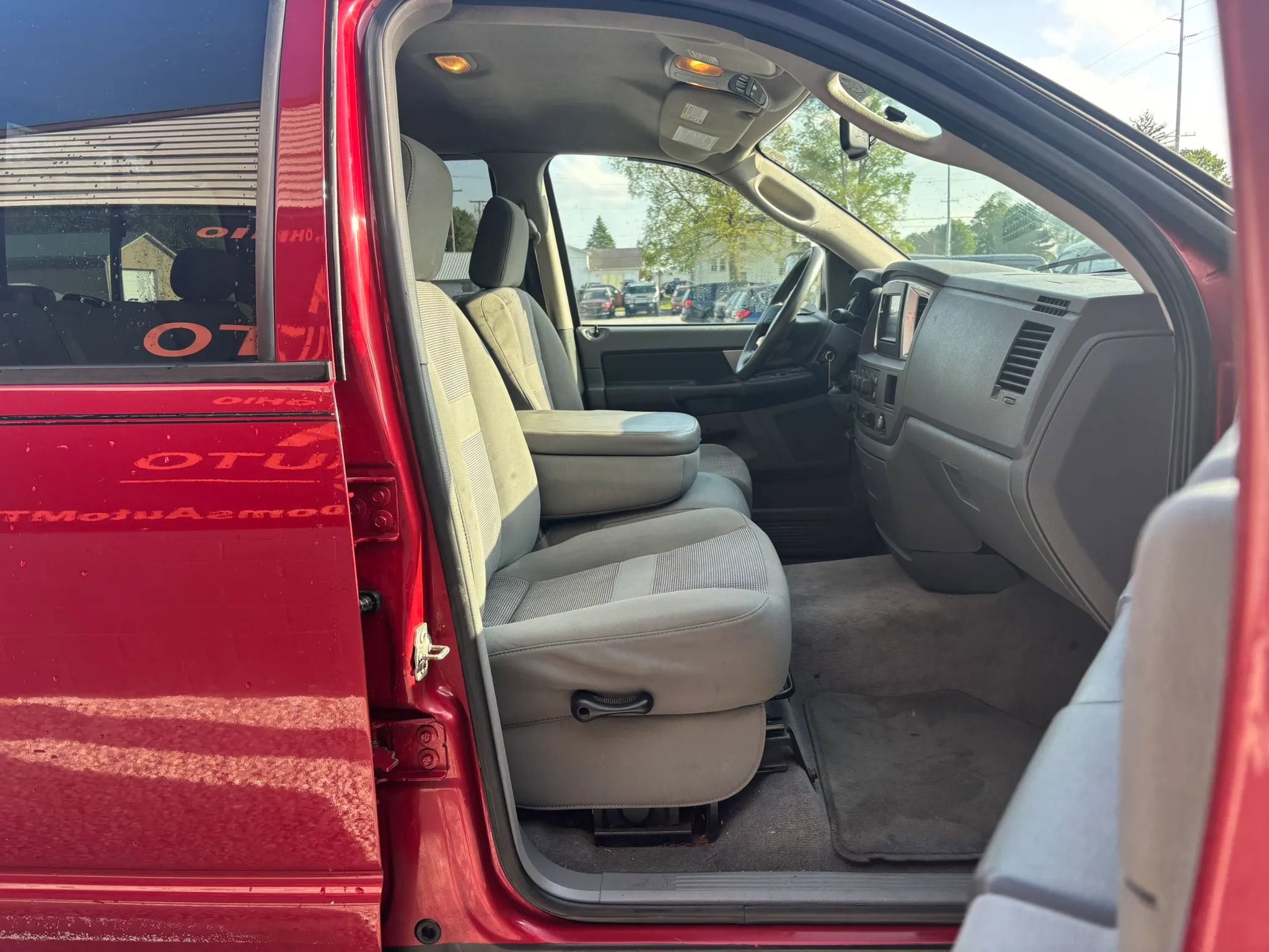Used 2009 Dodge Ram 3500 Truck SLT w/ Trailer Tow Group AWD/4WD image 18