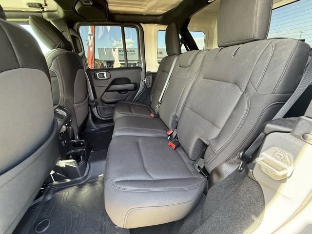 Certified 2023 Jeep Wrangler Sahara w/ Cold Weather Group image 10