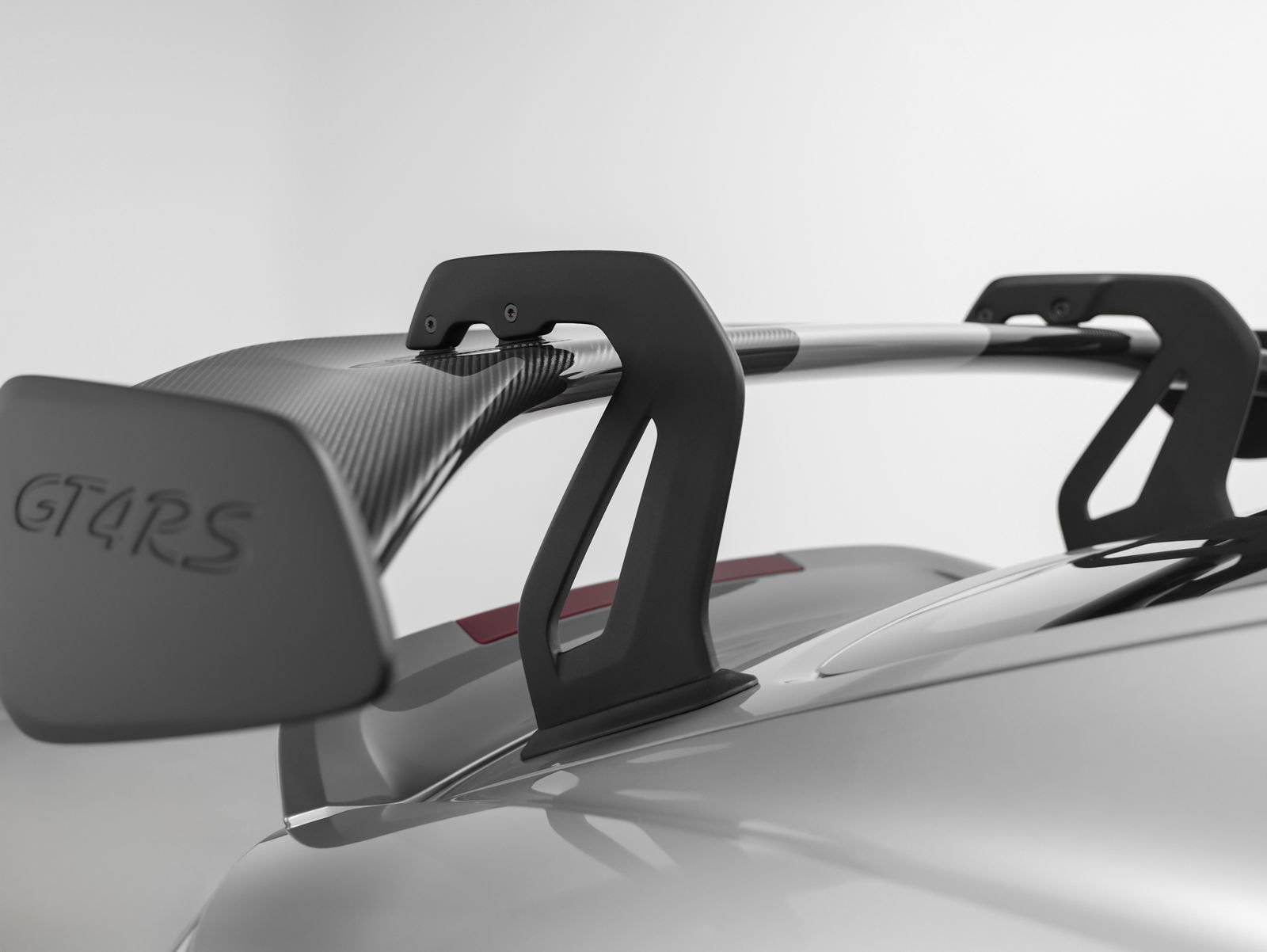 Certified 2025 Porsche 718 Cayman GT4 RS image 18