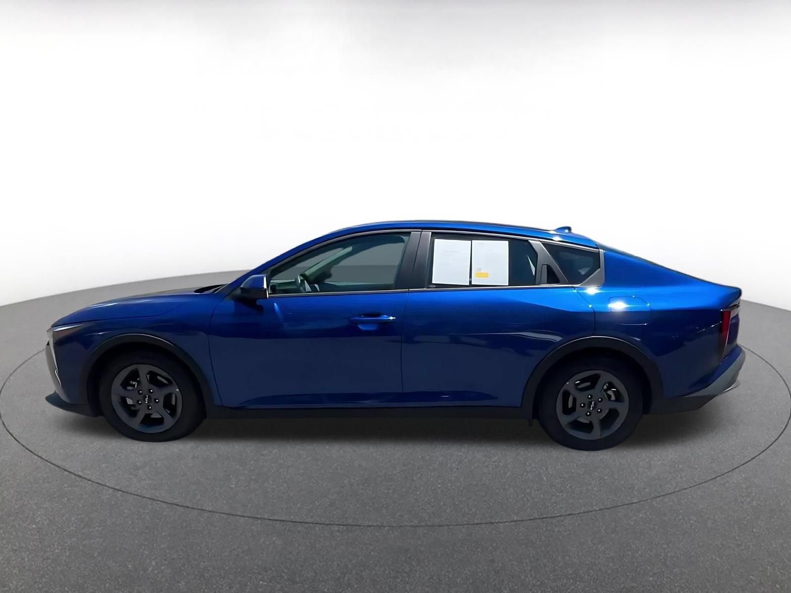 Used 2025 Kia K4 FWD image 9