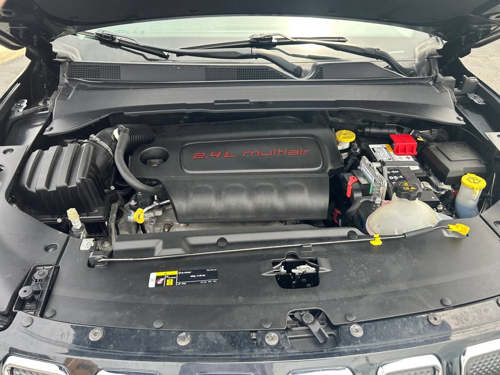 Certified 2022 Jeep Compass Limited AWD/4WD image 29