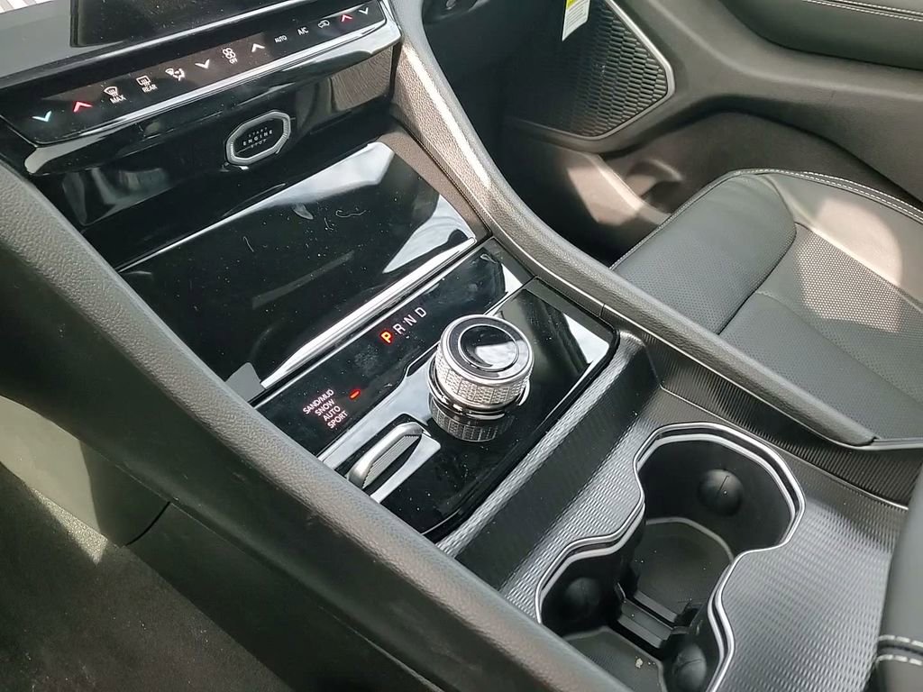 New 2026 Jeep Grand Cherokee L Limited AWD/4WD image 32