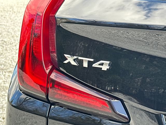 Used 2023 Cadillac XT4 Premium Luxury AWD/4WD image 13