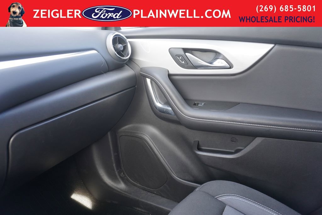 Used 2024 Chevrolet Blazer LT w/ Convenience Package image 35