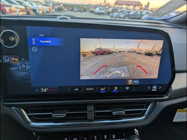 New 2026 Chevrolet Equinox EV LT image 8