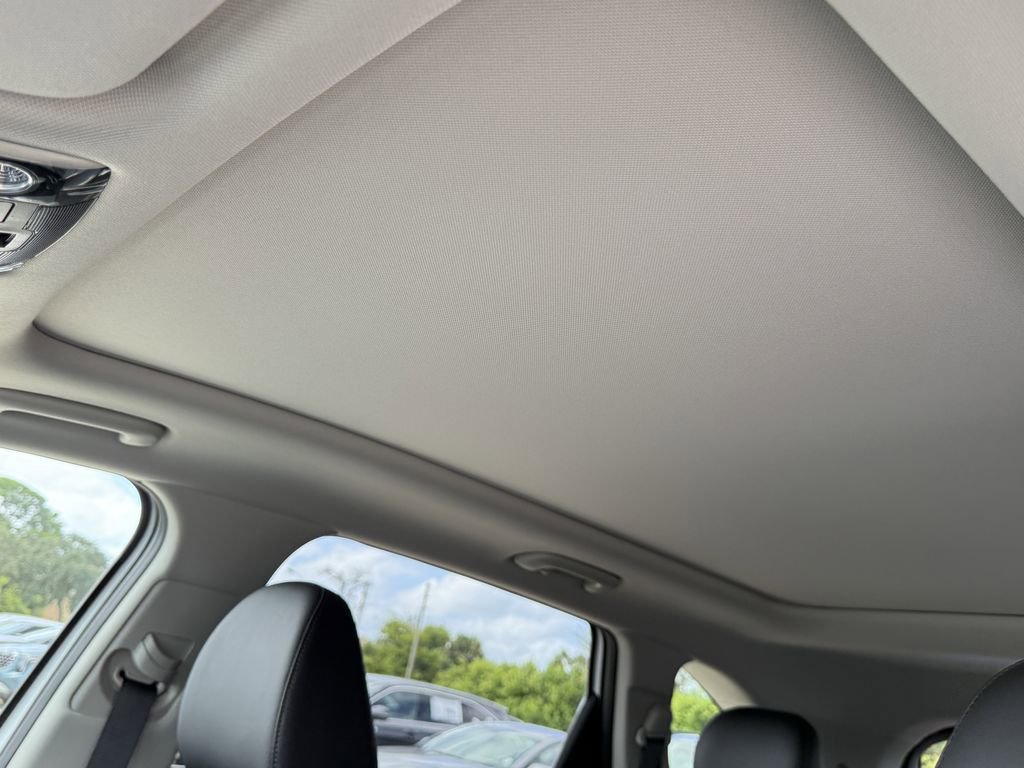 New 2026 Kia Sorento S w/ S Panoramic Sunroof Package image 22