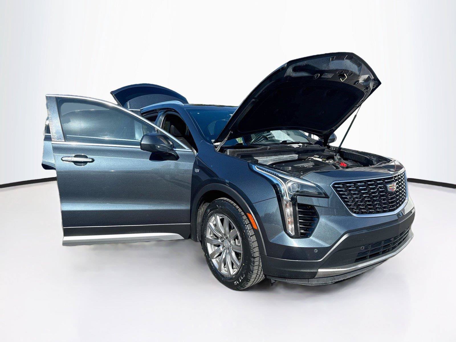 Used 2020 Cadillac XT4 Premium Luxury w/ Driver Awareness Package FWD image 36