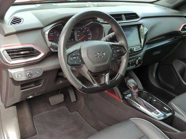 Used 2022 Chevrolet TrailBlazer RS w/ Convenience Package FWD image 10