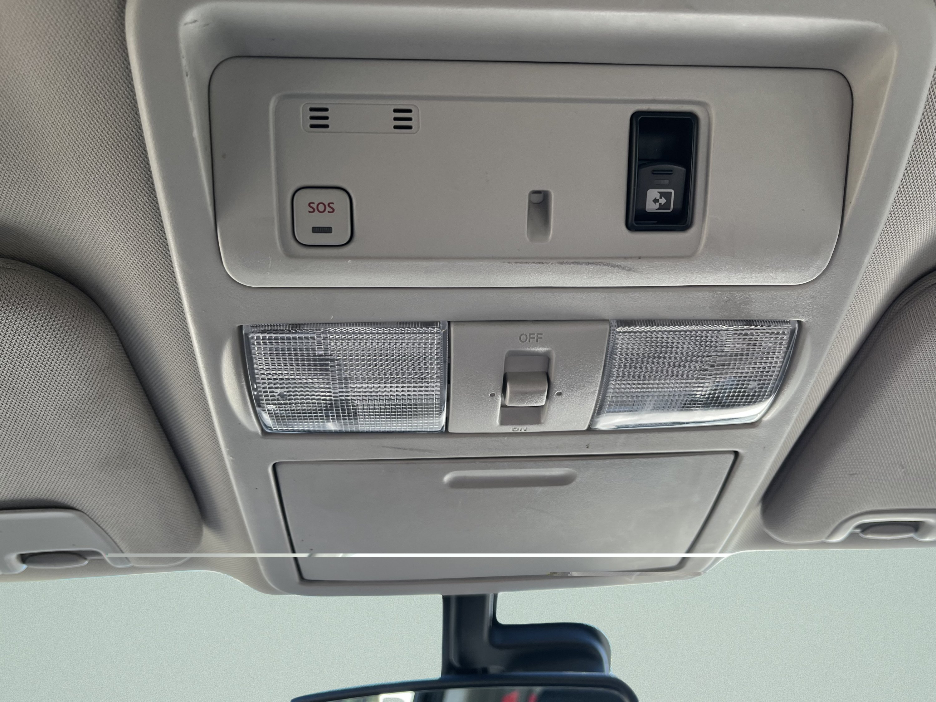 Used 2019 Nissan Titan PRO-4X w/ Pro-4x Convenience Package AWD/4WD image 15