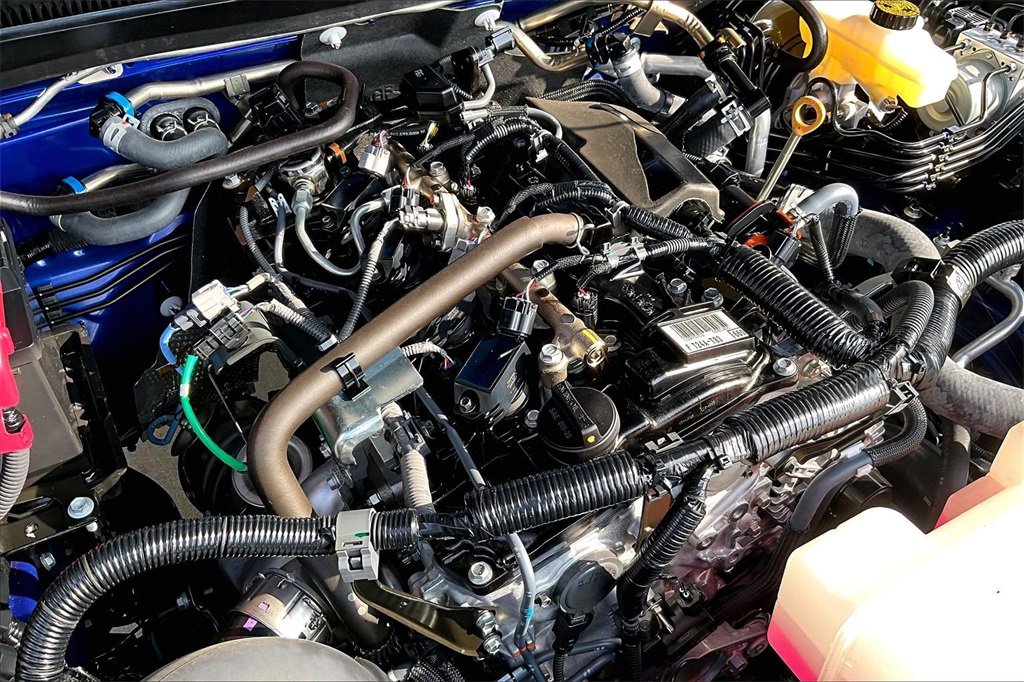 Used 2025 Toyota Tacoma TRD Off-Road w/ TRD Off Road Upgrade Package image 31