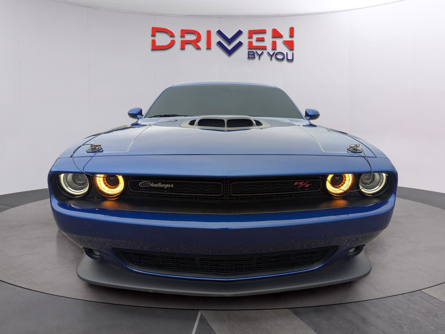 Used 2022 Dodge Challenger R/T w/ Shaker Package image 8
