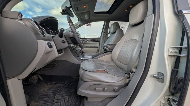 Used 2015 Buick LaCrosse Premium image 3