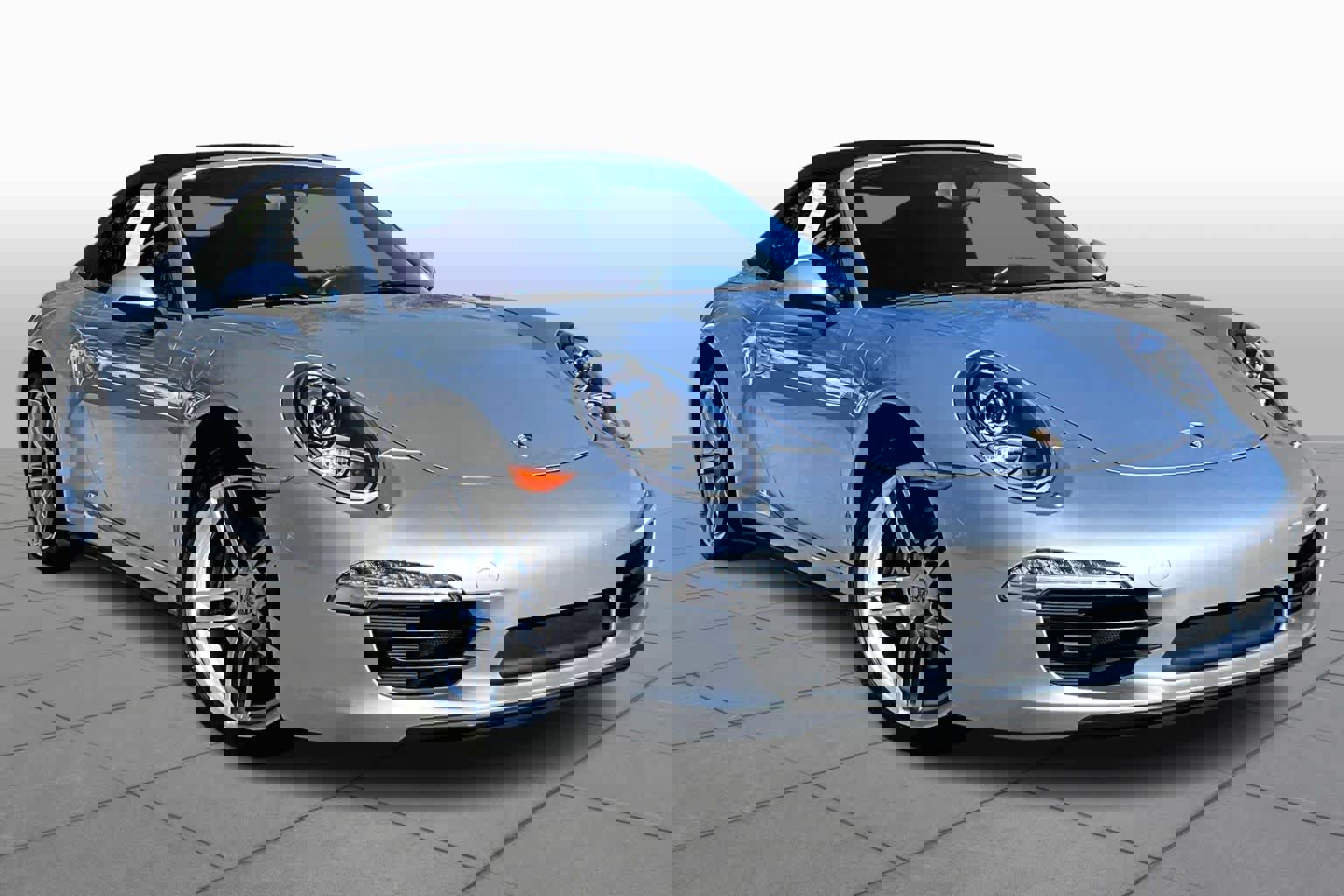 Used 2014 Porsche 911 Carrera 4 image 2