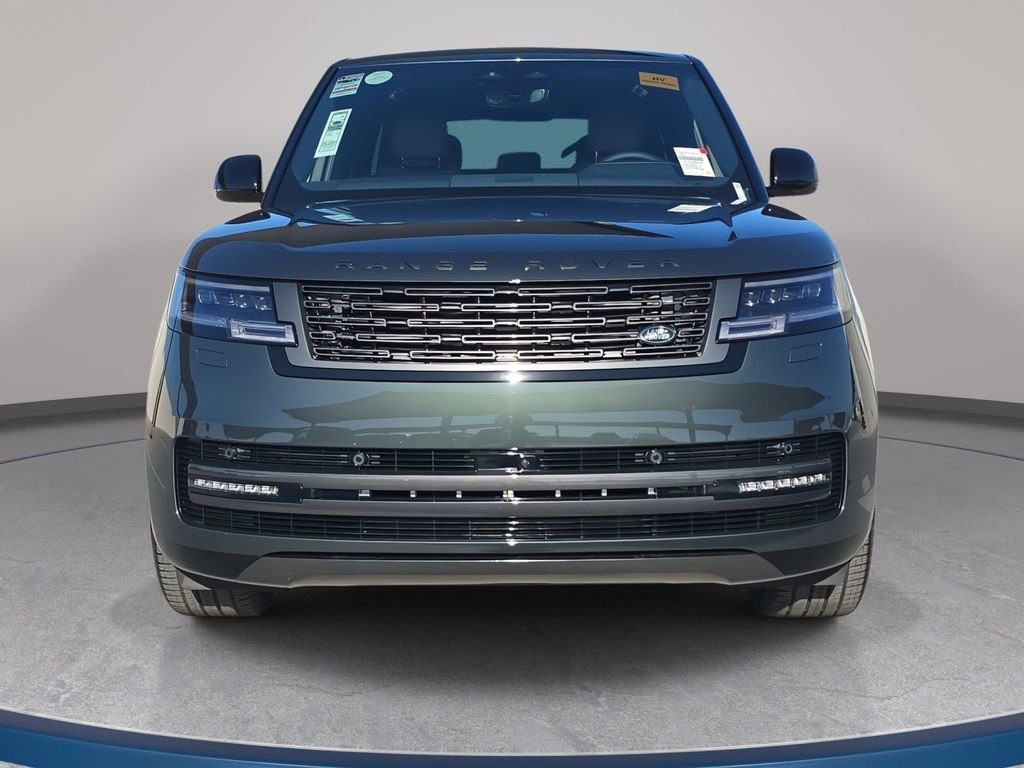 New 2026 Land Rover Range Rover SE image 2