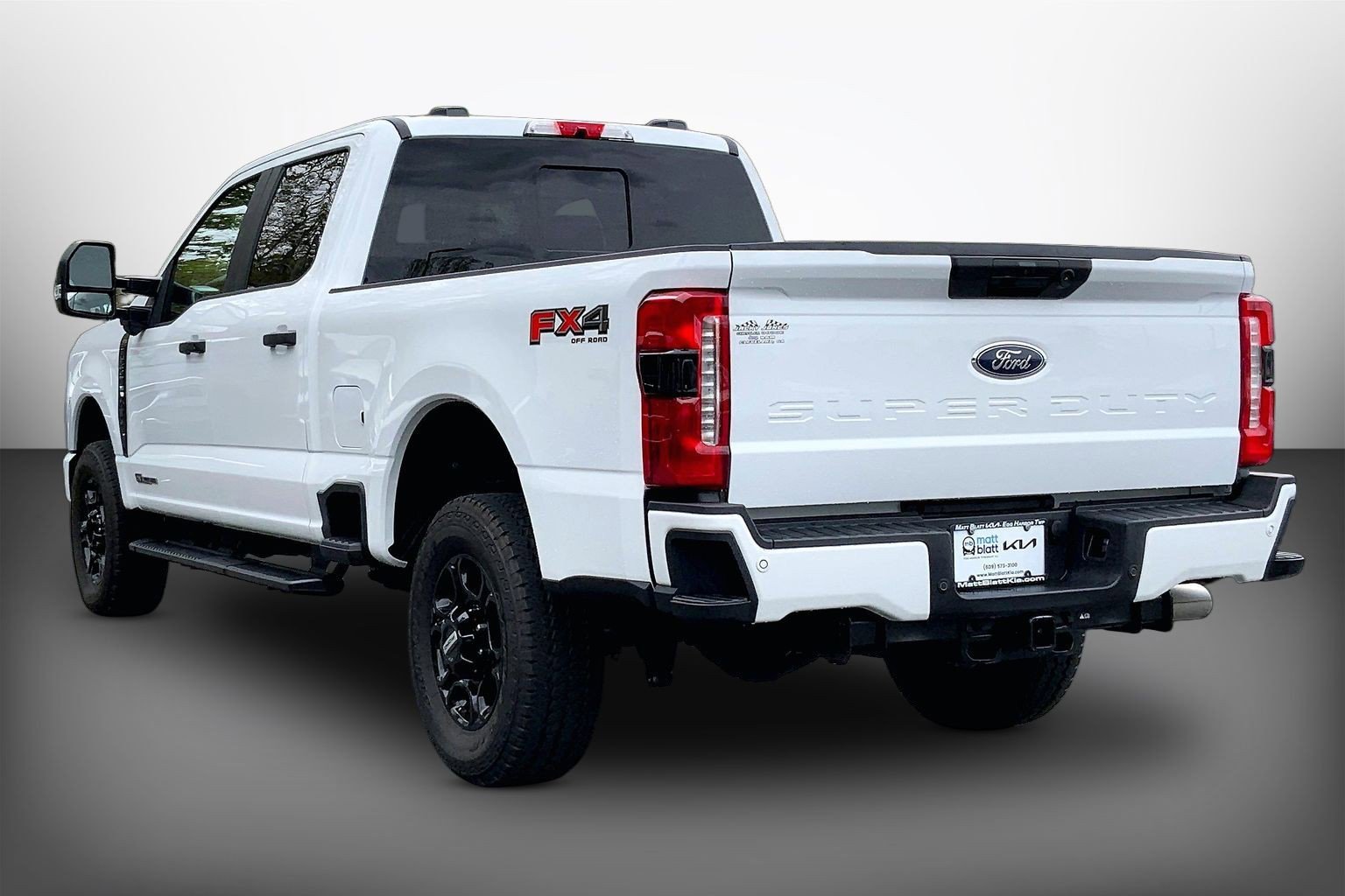 Used 2024 Ford F250 XL w/ STX Appearance Package AWD/4WD image 13