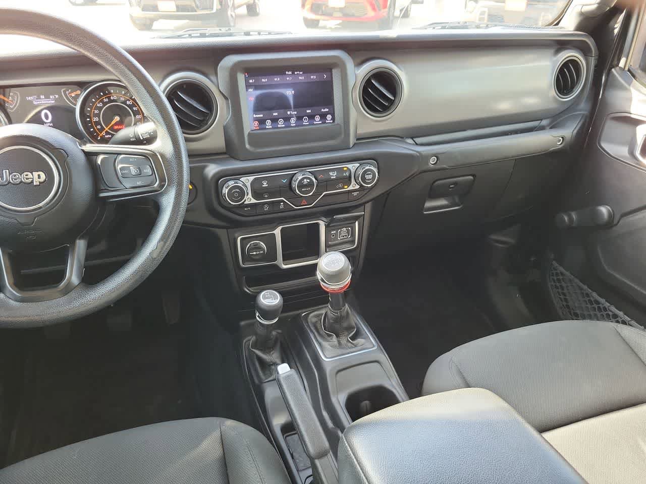 Certified 2023 Jeep Gladiator Sport AWD/4WD image 24