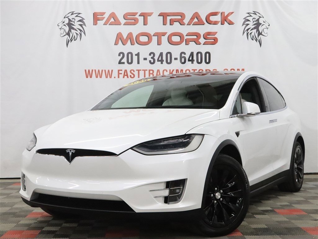 Used 2020 Tesla Model X Long Range AWD/4WD image 1