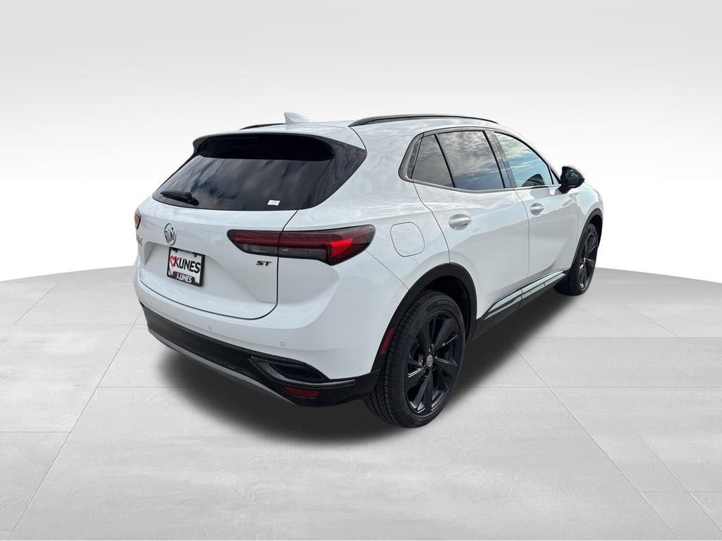Used 2023 Buick Envision Essence w/ Sport Touring Package AWD/4WD image 12