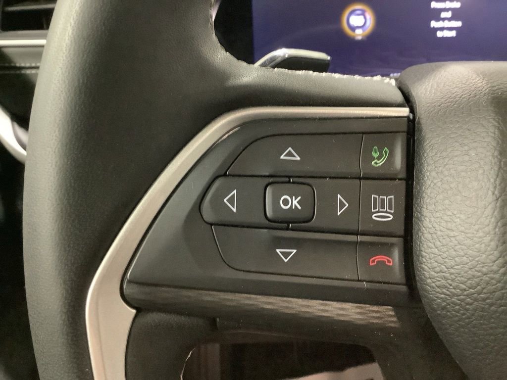 Used 2024 Jeep Grand Cherokee L Laredo image 15