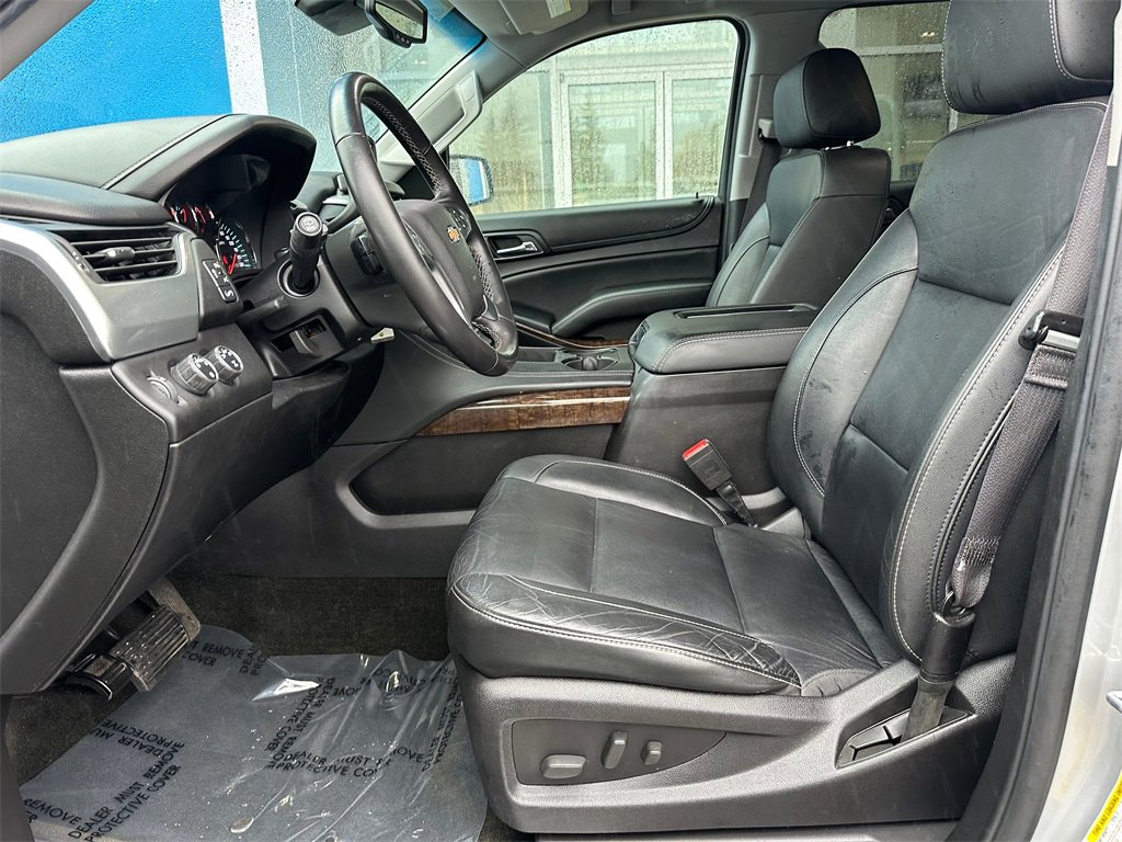 Used 2016 Chevrolet Suburban LT image 20