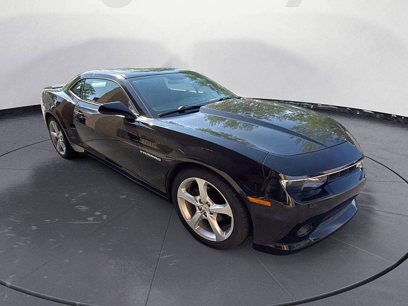 Used 2015 Chevrolet Camaro LT w/ RS Package RWD image 6