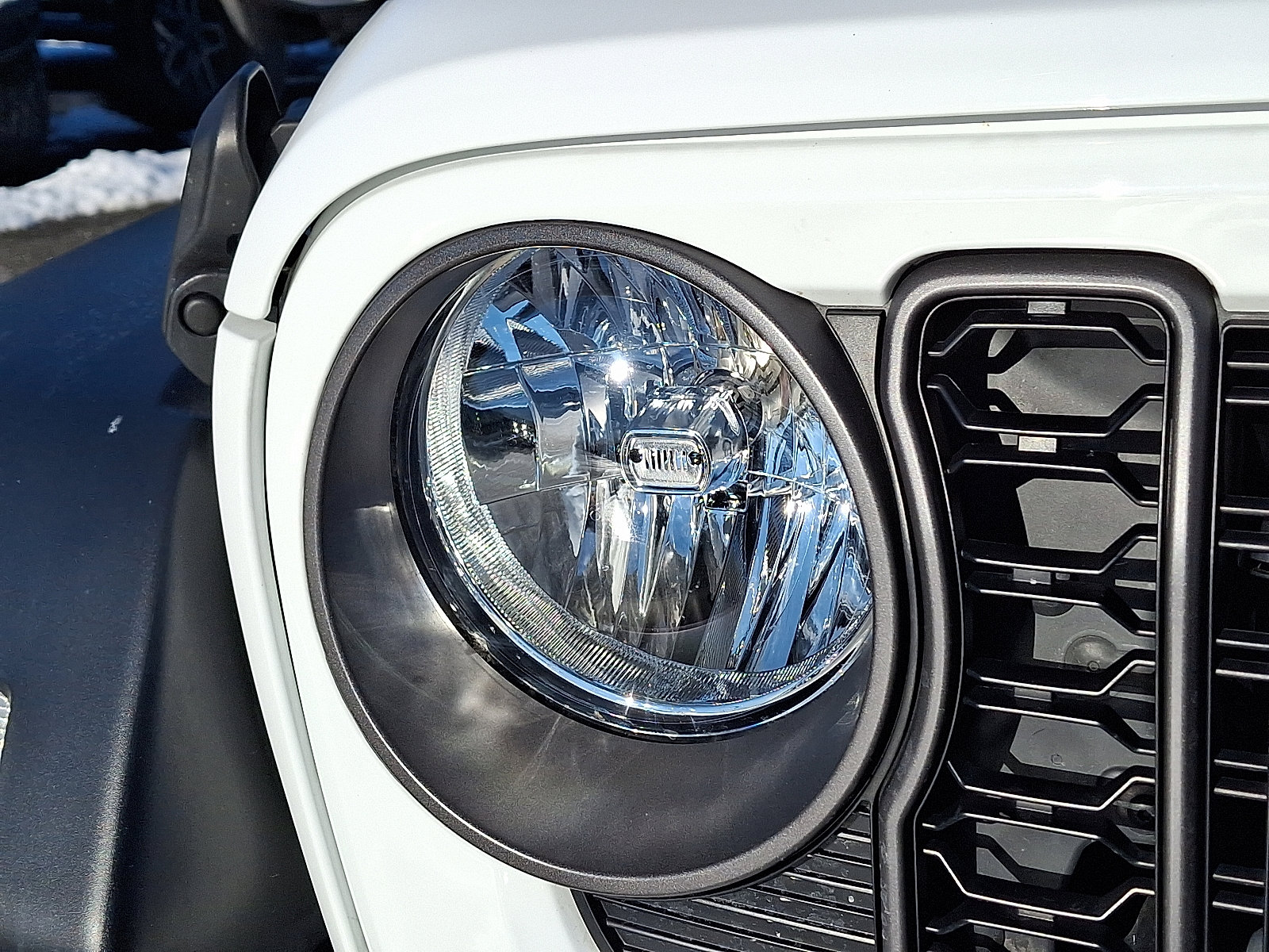 Used 2024 Jeep Wrangler Unlimited Sport image 9