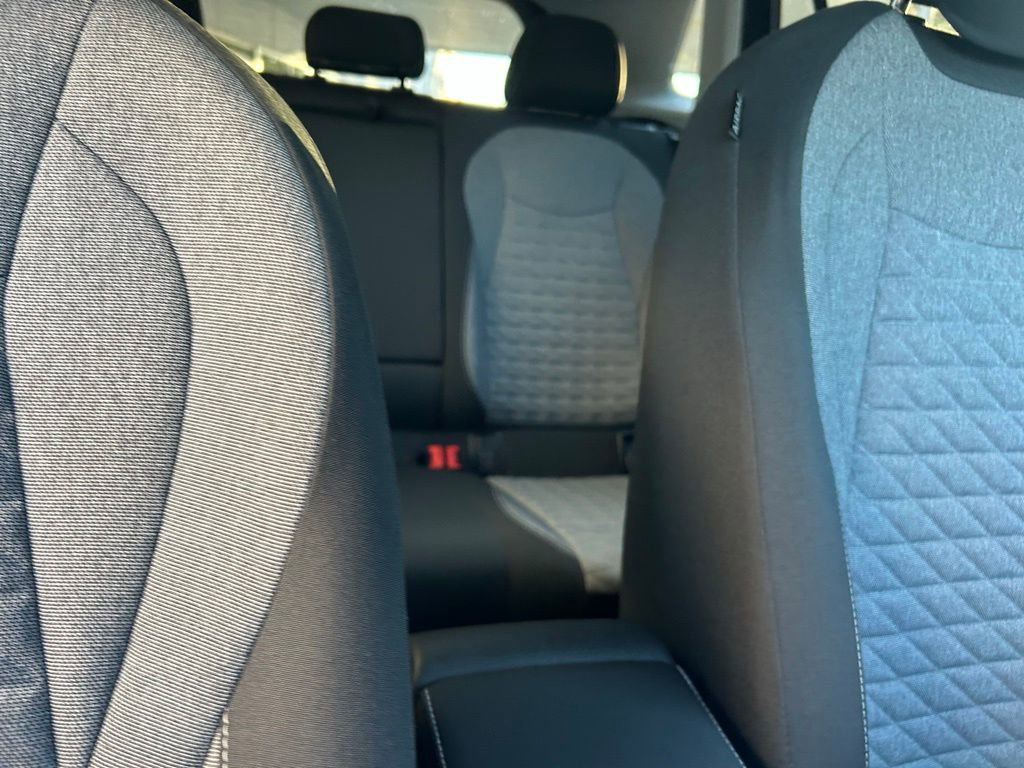 Used 2025 Volkswagen Tiguan S image 38