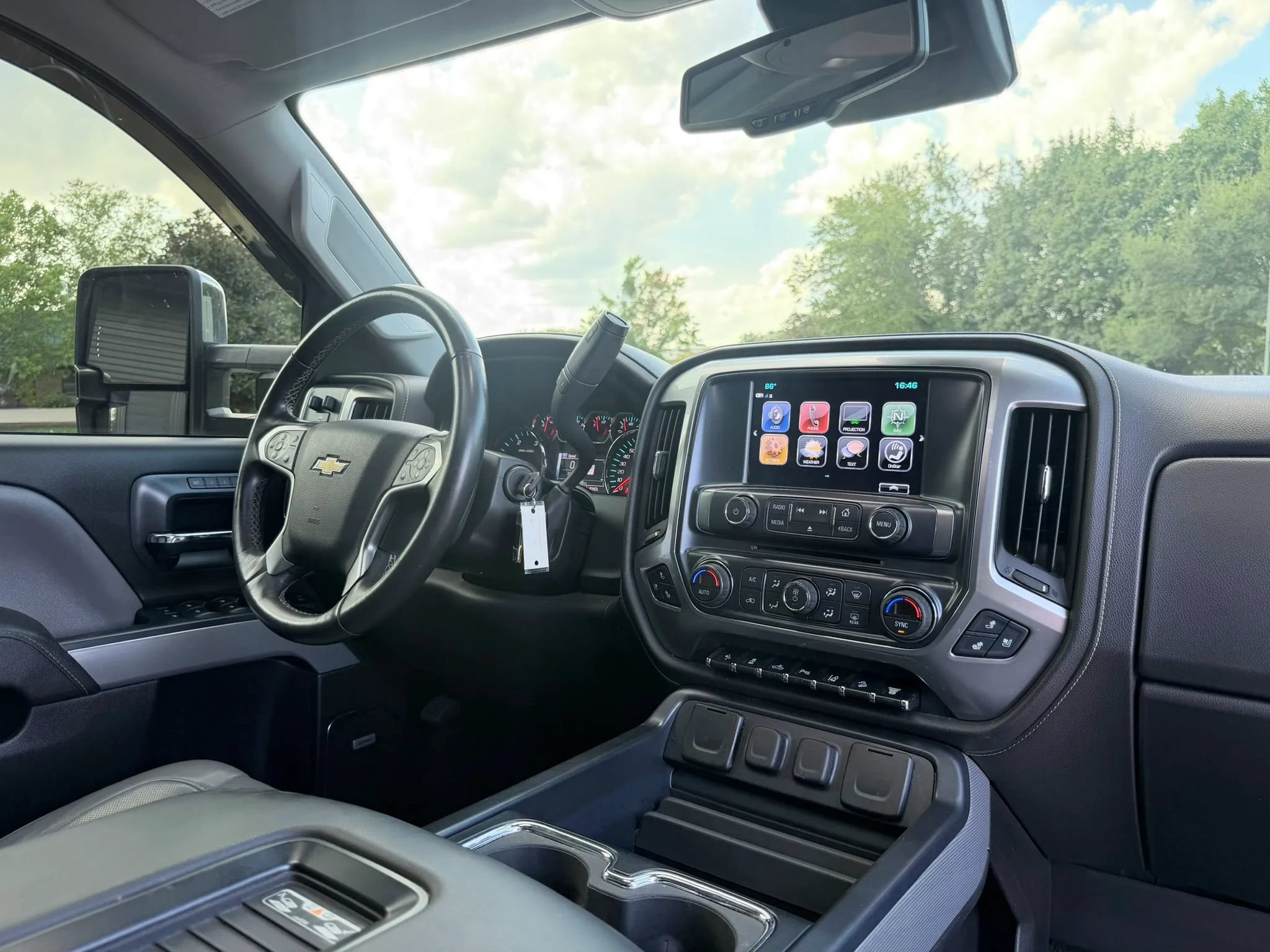 Used 2017 Chevrolet Silverado 2500 LTZ w/ Duramax Plus Package AWD/4WD image 32