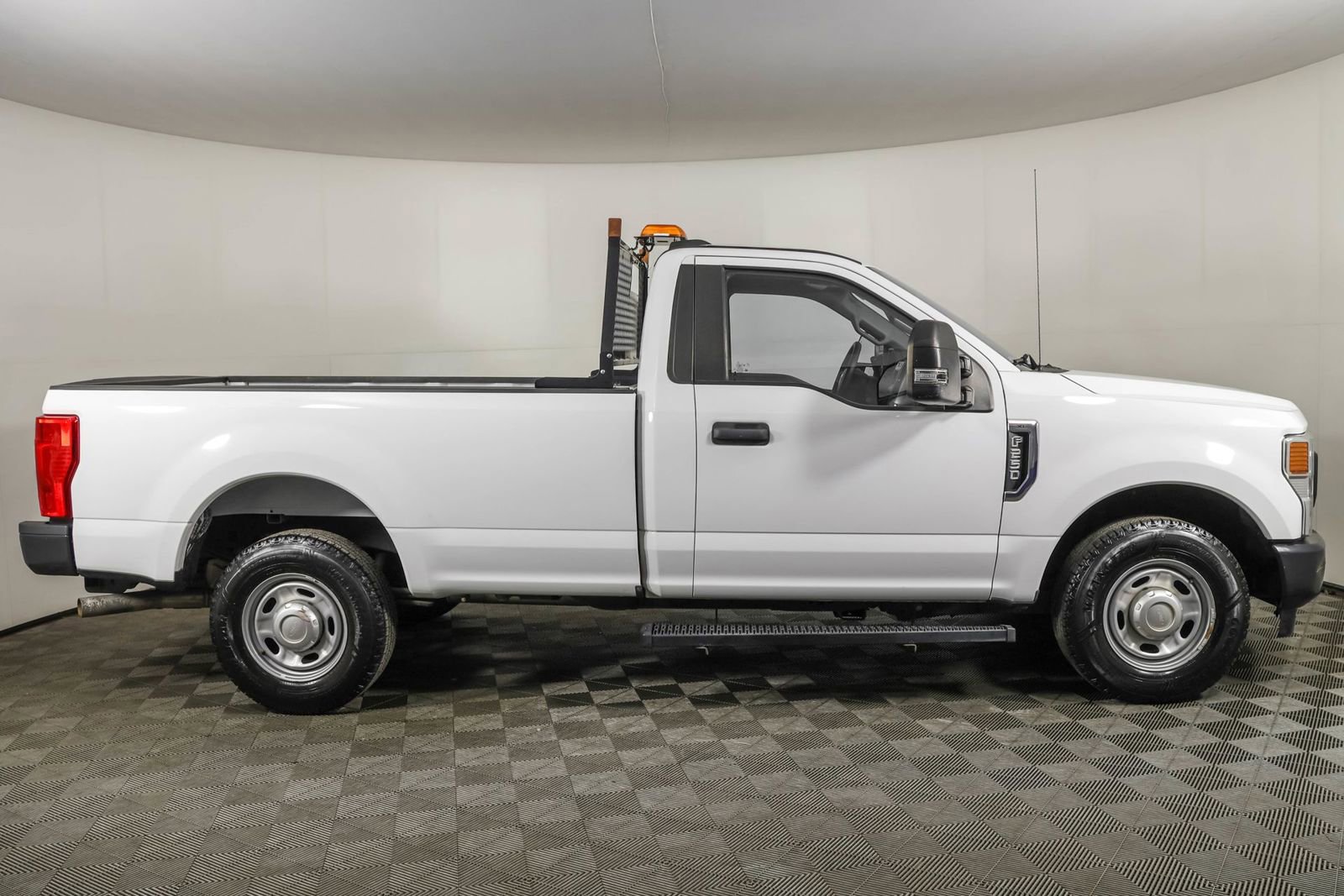 Used 2020 Ford F250 XL w/ Power Equipment Group RWD image 13