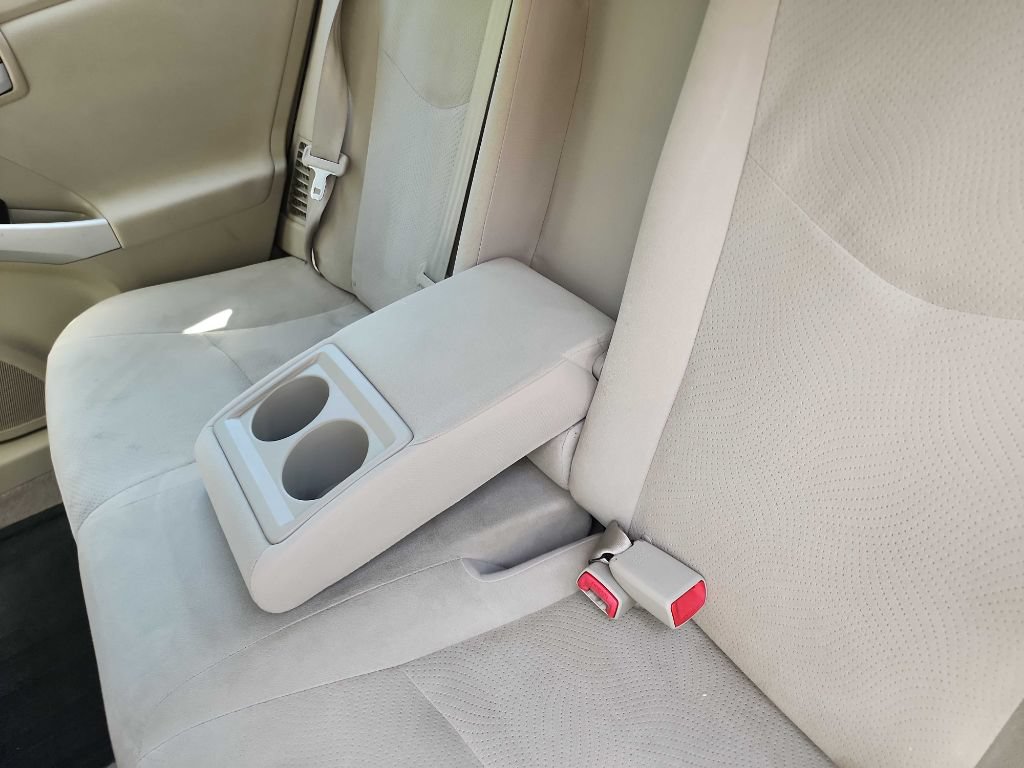Used 2010 Toyota Prius Two FWD image 24