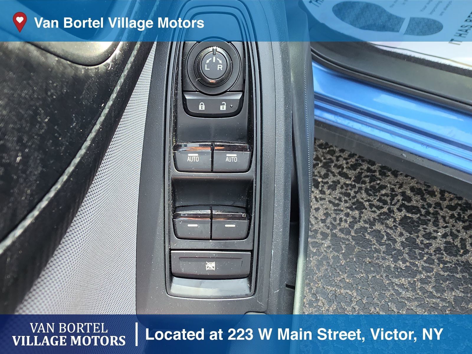 Used 2019 Subaru Crosstrek 2.0i Premium w/ Moonroof Package image 11